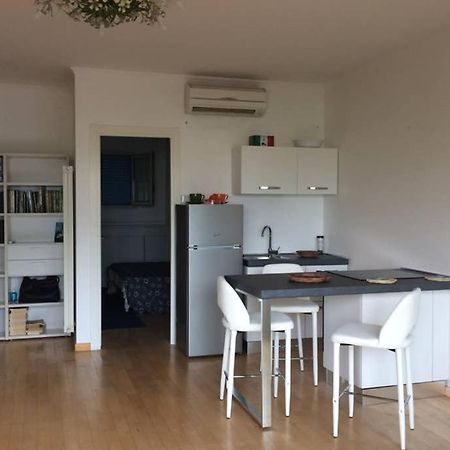 Appartamento Nuovo A Santa Marinella Luaran gambar